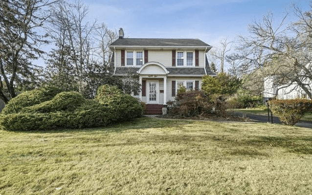 85 Pascack Road, Hillsdale